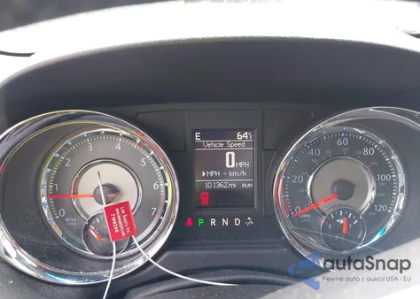 2013 Chrysler Town & Country Touring из США, поврежденный, VIN 2C4RC1BG9DR753584